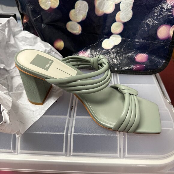 Never before work Dolce vita sandals - Picture 1 of 5